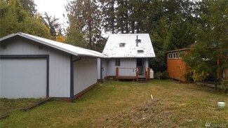 71 Wolf Rd, Quilcene, WA 98376