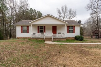 1121 Cook Rd, Iron City, TN 38463