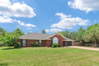 1701 Valley View Dr, Mena, AR 71953
