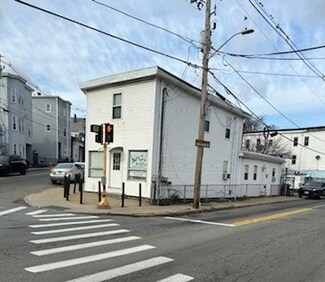 365 Lawrence St, Lowell, MA 01852