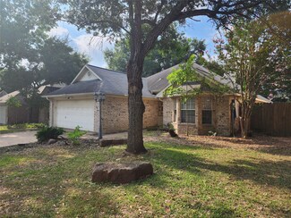 312 Scenic Brook St, Brenham, TX 77833