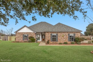445 Kingston Rd, Benton, LA 71006