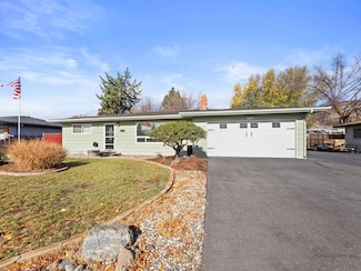 6245 Climax Ave, Klamath Falls, OR 97603