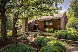 72 Blackhawk Dr, Carbondale, IL 62901