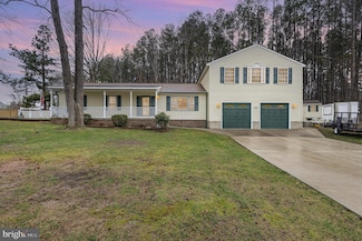 842 Stonewall Ln, Fredericksburg, VA 22407