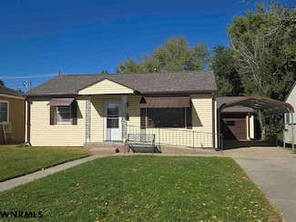 2010 O St, Gering, NE 69341