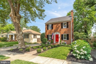 110 E Nelson Ave, Alexandria, VA 22301