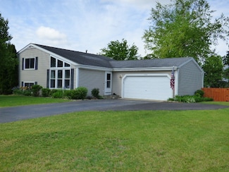 1034 Cottonwood Ln, Marengo, IL 60152