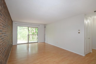 9400 Old Cedar Ave S Unit 121, Bloomington, MN 55425