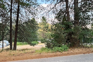 1.04 acre Lakeview Dr, Lakehead, CA 96051