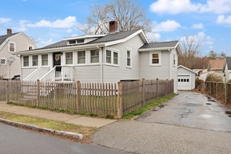 126 White St, South Weymouth, MA 02190