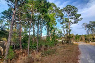 4411 Carol Ct, Gulf Breeze, FL 32563