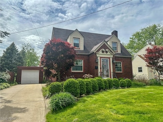 191 Willard Ave NE, Warren, OH 44483