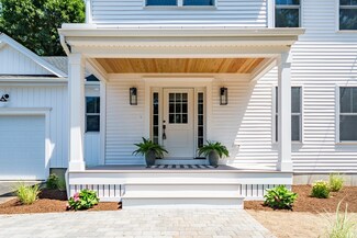 2 Pitts St Unit 2, Natick, MA 01760