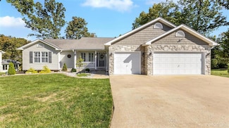 10695 Mahogany Dr, Foristell, MO 63348