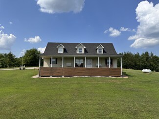 2330 Corbin Rd, Adams, TN 37010