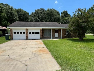 7810 San Diego St, Beaumont, TX 77708