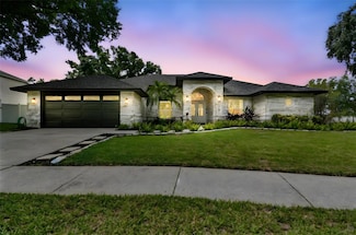 1727 Woodpond Way, Lutz, FL 33559