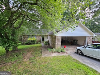 12 Lakemont Dr SE, Silver Creek, GA 30173