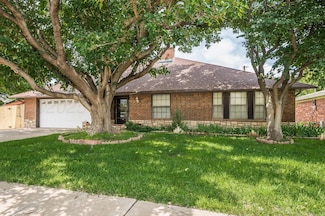 7830 Canode Dr, Amarillo, TX 79121