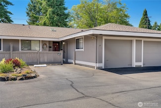 1372 Bel Air Rd Unit 18, Tacoma, WA 98406