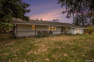 9761 Britton Hwy, Tecumseh, MI 49286