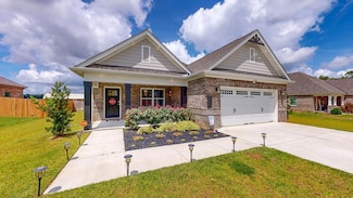 160 Sandbed Rd, Newton, AL 36352