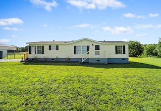 130 Carriage Farms Ct, Gray Court, SC 29645