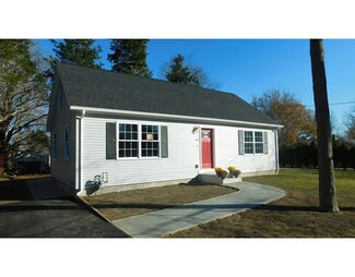 48 Dellawanda Rd, Swansea, MA 02777