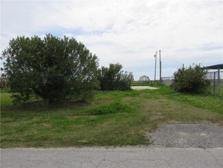 131 Riviera Ln, Parish Governing Authority District 1, LA 70631