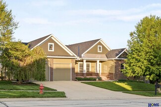 6920 NW 3rd St, Lincoln, NE 68521