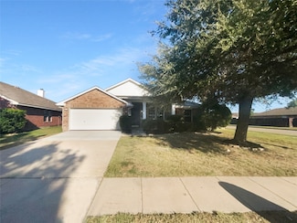 414 Creekwood Ct, Forney, TX 75126