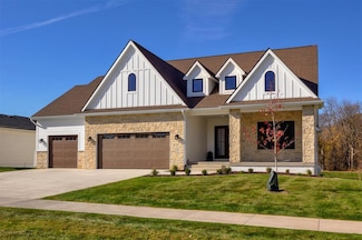 8020 NW 106th Ct, Johnston, IA 50131