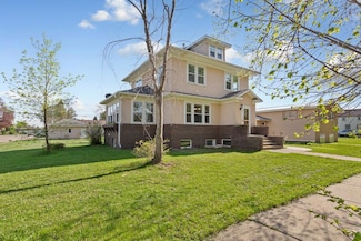 205 2nd St SW, Blooming Prairie, MN 55917