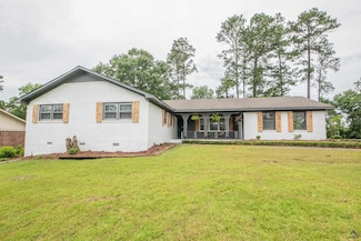 1038 Red Oak Dr, Macon, GA 31204
