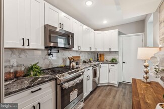 2536 N Lee St, Philadelphia, PA 19125