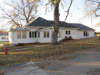 368 N G St, Platte Center, NE 68653
