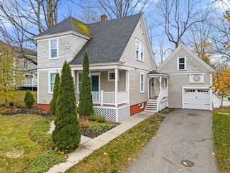 219 Brunswick Ave, Gardiner, ME 04345