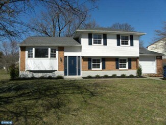 201 Winding Way Rd, Stratford, NJ 08084