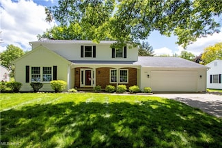 1587 Saunders Dr, Wooster, OH 44691