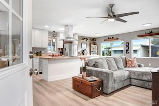 150 Silverado Trail Unit 22, Napa, CA 94559