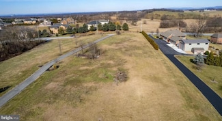 20517 Mount Aetna Rd, Hagerstown, MD 21742