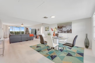 3800 Oaks Clubhouse Dr Unit 503, Pompano Beach, FL 33069