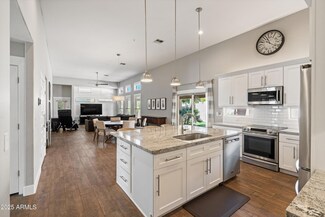 13610 E Laurel Ln, Scottsdale, AZ 85259