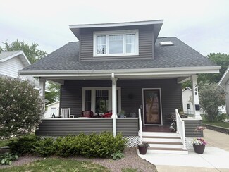248 E School St, Owatonna, MN 55060