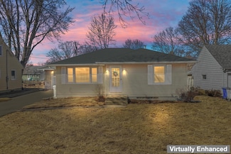 939 9th Ave NE, Rochester, MN 55906