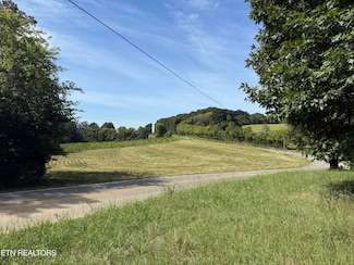 160 Little Shubert Rd, Loudon, TN 37774