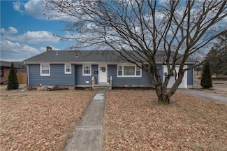 12 E Elm St, Emmaus, PA 18049