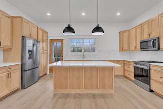 1111 Abiff Rd, Bon Aqua, TN 37025