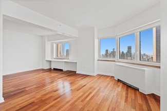 425 5th Ave Unit 53B, New York, NY 10016